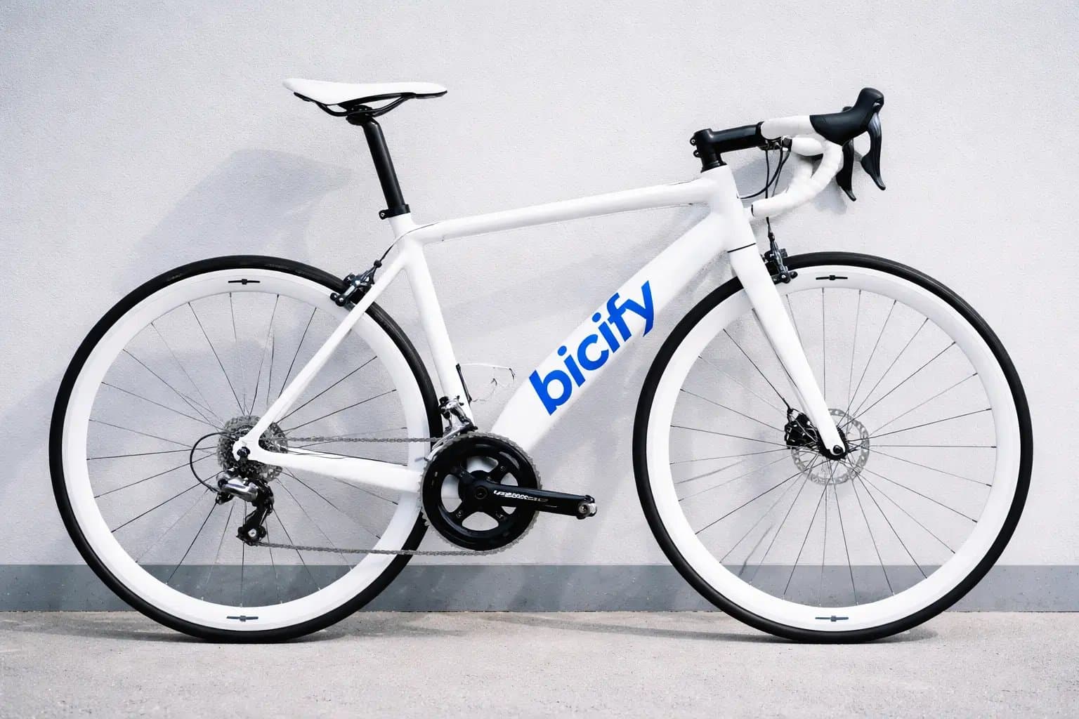 Tienda de bicicletas operando con Bicify